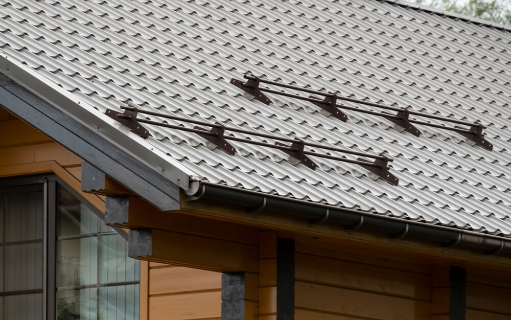 Metall takplater