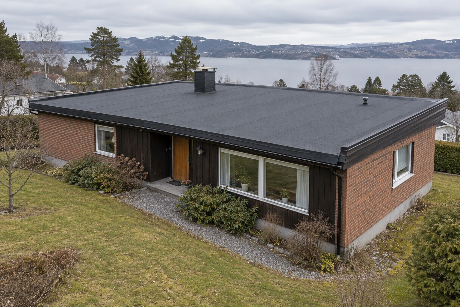 Hus med takpapp